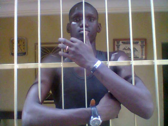 Article : Couvre-feu : r&eacute;cit d&rsquo;une nuit dans un commissariat de Bamako